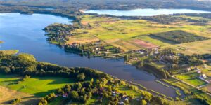 Domek na wynajem Mazury - domek z jacuzzi w lesie na Mazurach