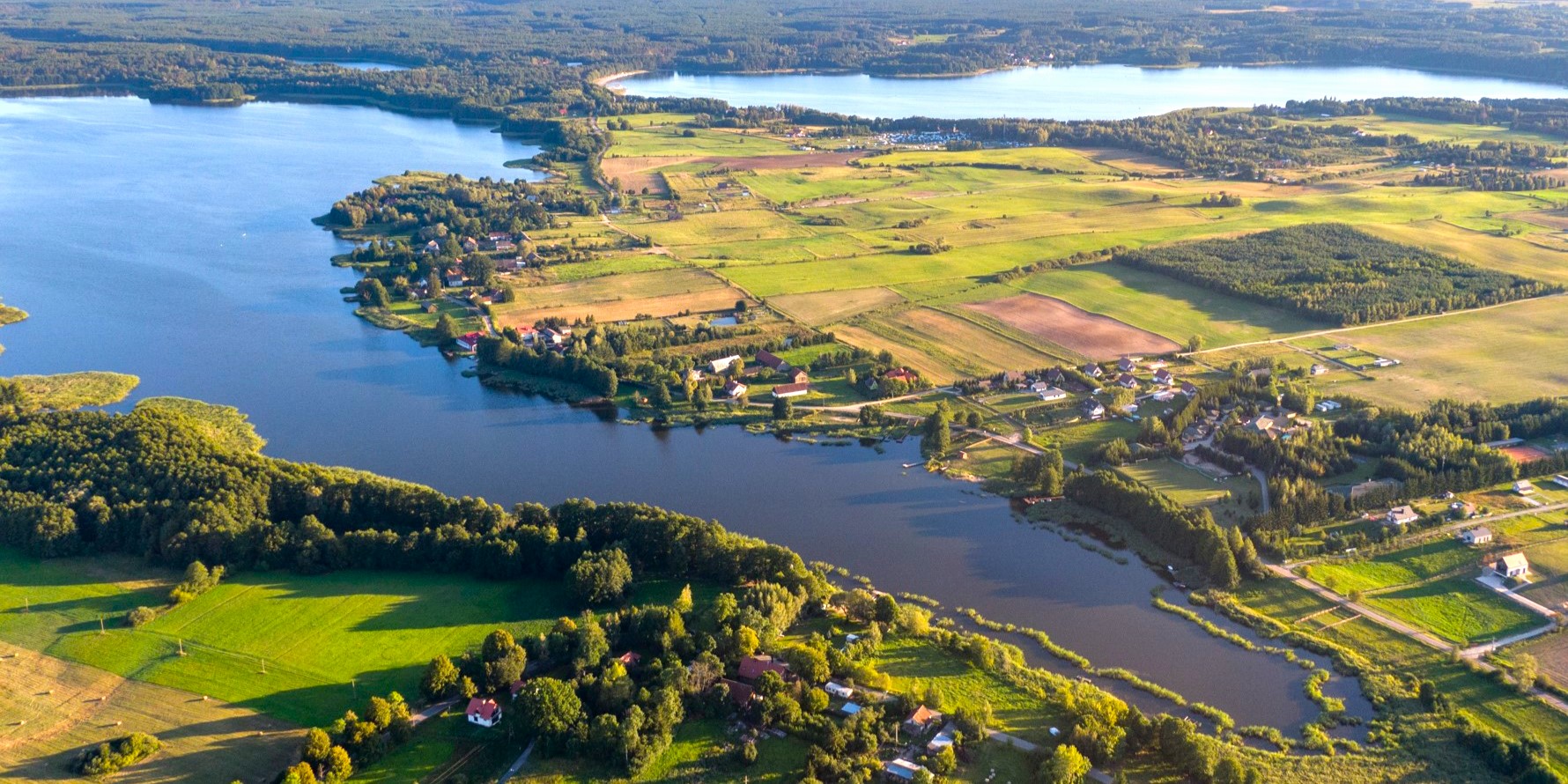 Domek na wynajem Mazury - domek z jacuzzi w lesie na Mazurach