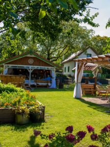 Domek z jacuzzi Mazury - luksusowy domek na wynajem dla Ciebie